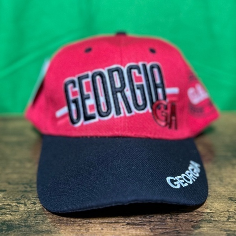 NWT UGA Georgia Men's Hat One Size‎ Red Black